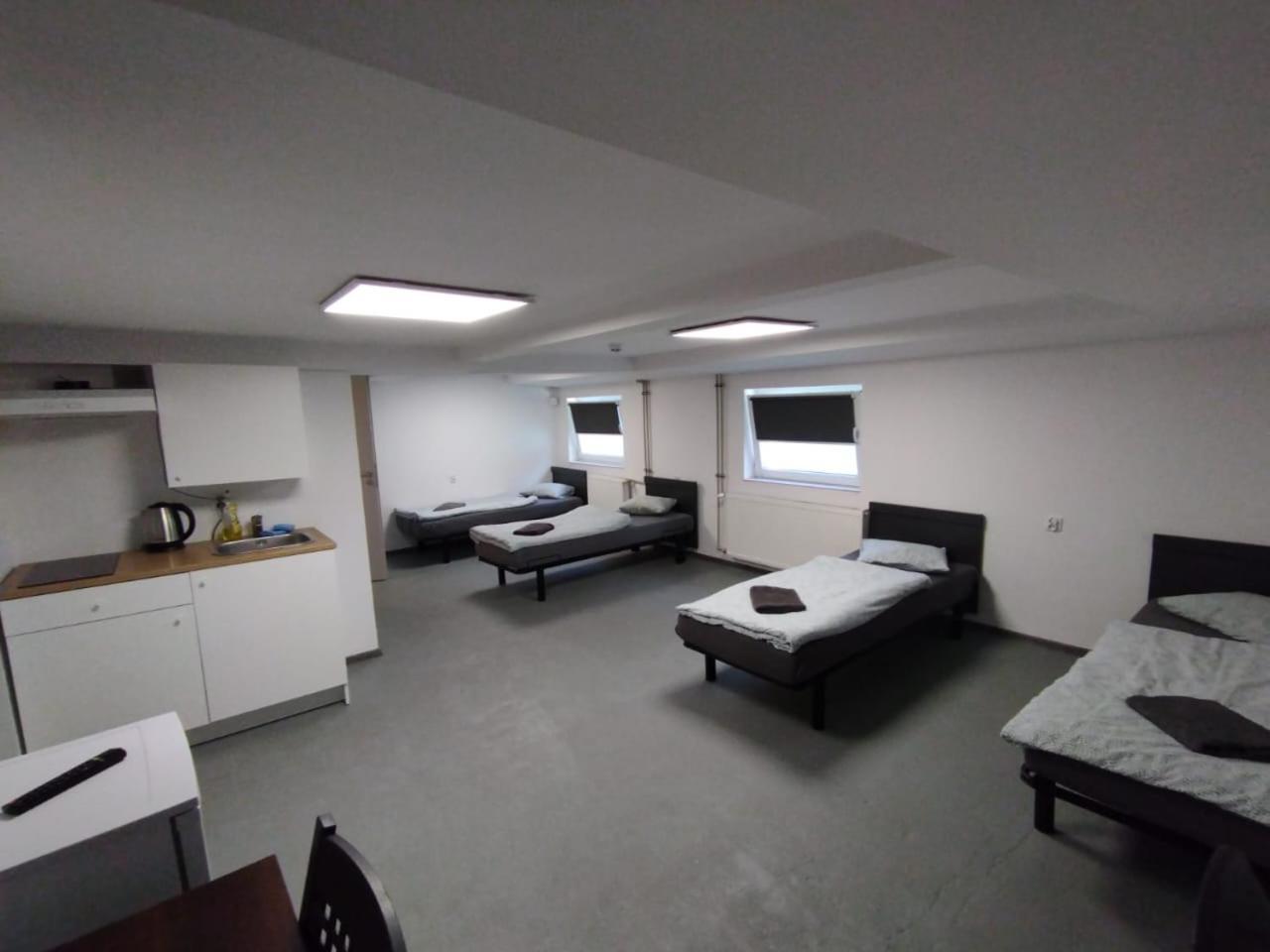 Хостел Mia Mia House Катовице Экстерьер фото